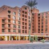 Отель Marriott Suites Scottsdale Old Town в Скотсдейле
