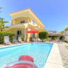 Отель Casa Santa Isabel wonderful 6 bedroom villa sleeps 12 located just outside the traditional seaside, фото 1