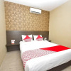 Отель OYO 1228 Hotel Novanda, фото 26
