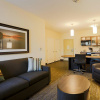 Отель Candlewood Suites Auburn, an IHG Hotel, фото 4