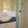 Отель Bargara Shoreline Apartments, фото 8
