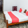 Отель Oyo 29697 Glory Lazfina Guest House, фото 4