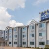 Отель Microtel Inn & Suites by Wyndham Ft. Worth North/At Fossil в Форт-Уэрте