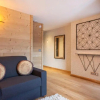 Отель Base Camp Lodge - Bourg Saint Maurice, фото 2