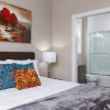 Отель Private and Cozy 2bdr 2BA Home in Kitsilano, фото 6