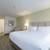 Отель Candlewood Suites Mishawaka North, an IHG Hotel, фото 4