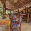 Отель Salama & Mbuyuni Bungalows, фото 19