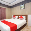 Отель OYO 164 Ang's Residence, фото 14