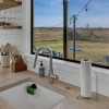 Отель Henley-lux Tiny Home-hot Tub-fire Pit, фото 10