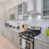 Отель Incredible New 3br/2ba Near Downtown, фото 15