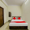 Отель Landmark Central By OYO Rooms, фото 32