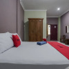 Отель RedDoorz near Samarinda Square, фото 9