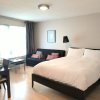 Отель Suites near Eaton Centre в Торонто