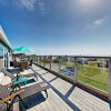Отель New Listing Stunning Beach Getaway W Ocean Views 2 Bedroom Home, фото 8