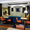 Отель Fairfield Inn & Suites by Marriott Slippery Rock, фото 4