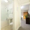 Отель Salt Lane Apartments, фото 10