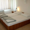 Отель Vila 4m - Boarding House And Apartments, фото 2