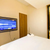 Отель Comfy And Modern Look 1Br Gateway Park Lrt City Bekasi Apartment, фото 3