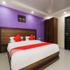 Отель Maharaja Gold by OYO Rooms, фото 4