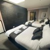 Отель Boutique Blackpool 2 Bed Grey Apartment Sleeps 10, фото 4