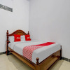 Отель OYO 90511 Pondok Damai Guest House Syariah, фото 3
