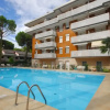 Отель Two-bedroom Apartment in Residence by the Beach With Shared Pool, фото 16
