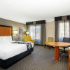 Отель La Quinta Inn & Suites by Wyndham Tucson Airport, фото 3