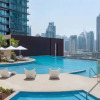Отель Mesmerizing 1BR w/ Full Marina View at Marina Gate, фото 4
