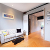 Отель Spacious Modern 3 bed Architect-designed House, фото 3