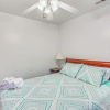 Отель Beachy Oak Island Family Home - 1 Mi to Ocean!, фото 6