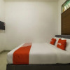 Отель Oyo 1954 Tubagus Guest House, фото 18