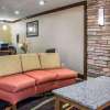 Отель Comfort Inn & Suites Cedar Rapids North - Collins Road, фото 4