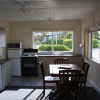 Отель Pohara Beachfront Motel, фото 6