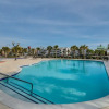Отель Tilghman Beach and Golf Resort by Condo-World, фото 16