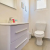 Отель Spacious 6BR Villa w Pool Close2beach Sleeps 16, фото 8