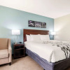 Отель Sleep Inn & Suites, фото 4