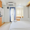 Отель Homey And Elegant Studio At Transpark Bintaro Apartment, фото 1