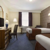 Отель Ramada Crawley Gatwick, фото 15