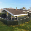 Отель 6 Person Holiday Home in Hals, фото 17