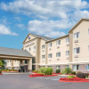 Отель Comfort Suites North, фото 1