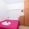 Отель small studio next to the beach, фото 2