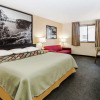Отель Super 8 by Wyndham Ottawa Starved Rock, фото 2
