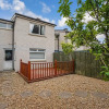 Отель Centrally Situated 1 Bedroom House in Cumbernauld, фото 1