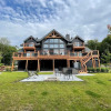 Отель Black Bear - Luxury Mountain-top Villa With hot tub, фото 1