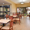 Отель Red Roof Inn & Suites Columbus - West Broad, фото 6