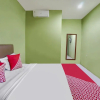 Отель OYO Life 91027 Note Hotel Syariah, фото 12