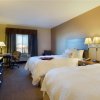 Отель Hampton Inn & Suites Phoenix Glendale-Westgate в Глендейле