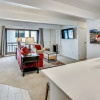 Отель Downtown 2 Bedroom Mountain Vacation Rental in the Heart of Downtown Aspen One Block From Silver Que, фото 18
