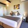 Отель Brisbane North B&B and Winery, фото 4
