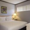 Отель Tiki Shores Inn & Suites, фото 6